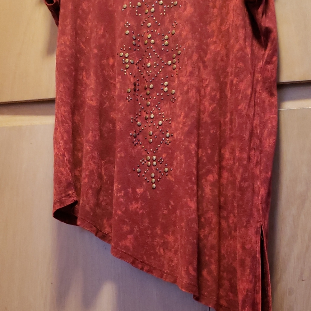 Deep Red Studded Tunic - Picture 3 of 10